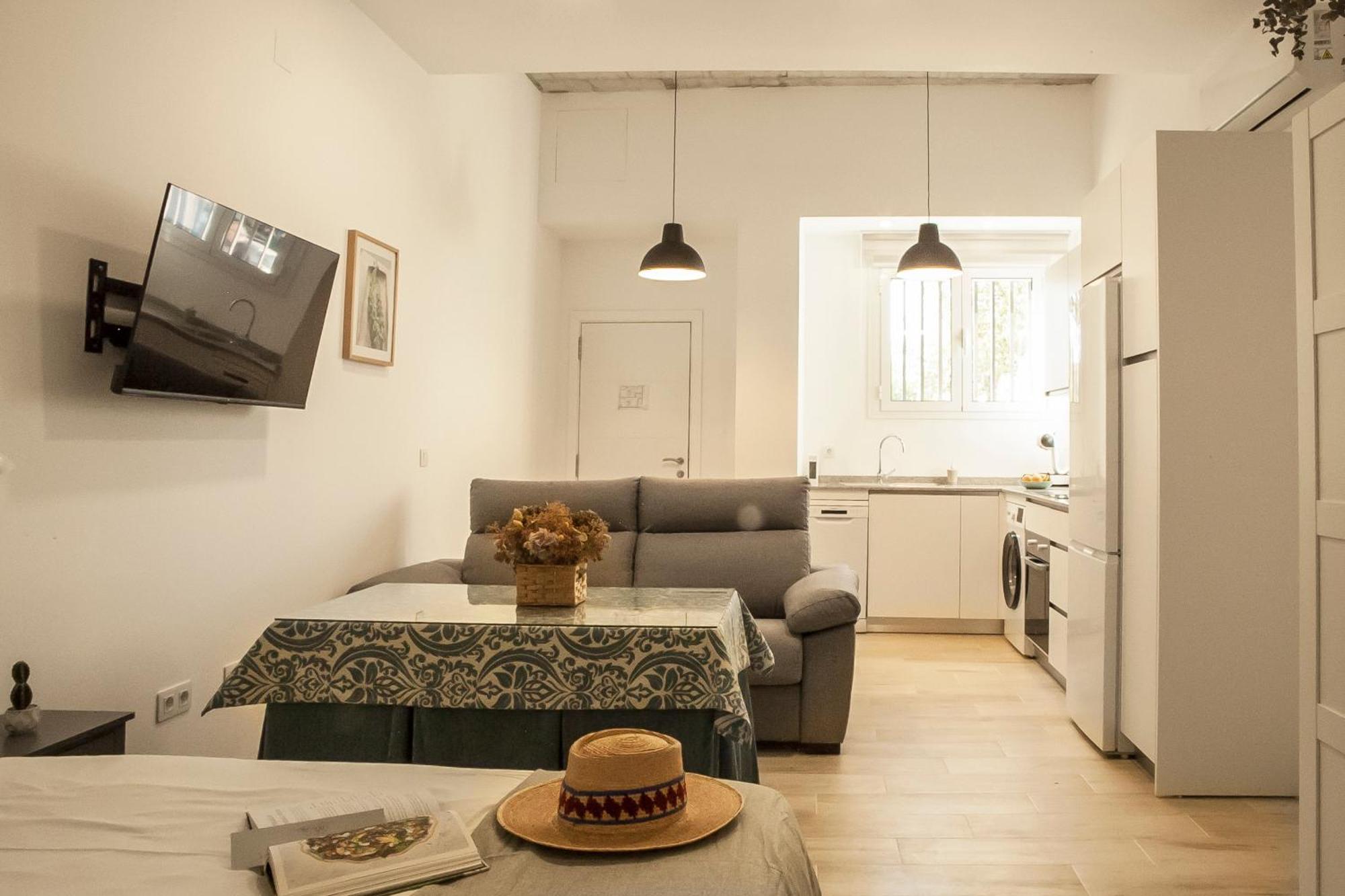 Apartamentos Rg Hospital Valme Севиля Екстериор снимка